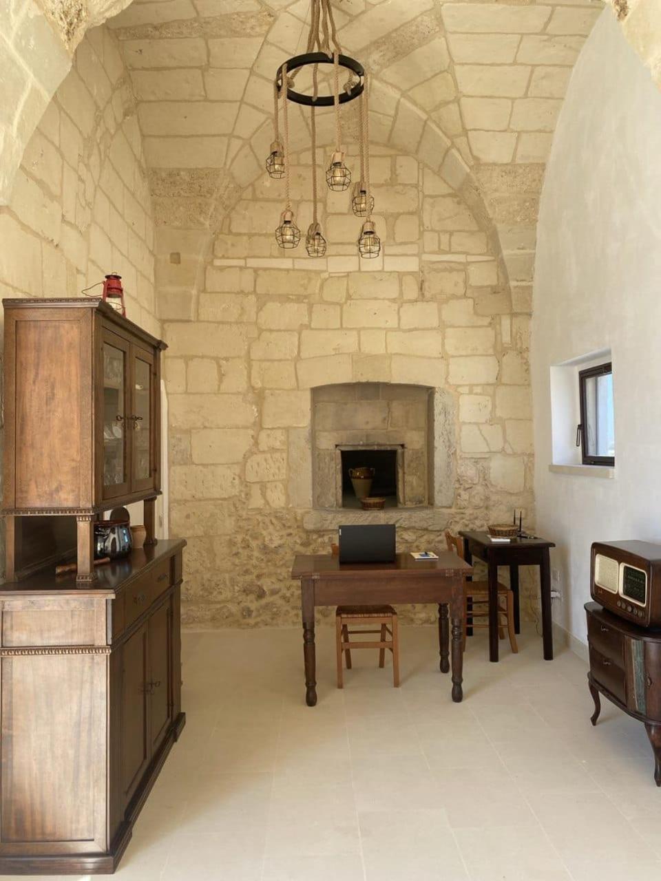Agriturismo Masseria Sbotta Сант-Андреа Экстерьер фото