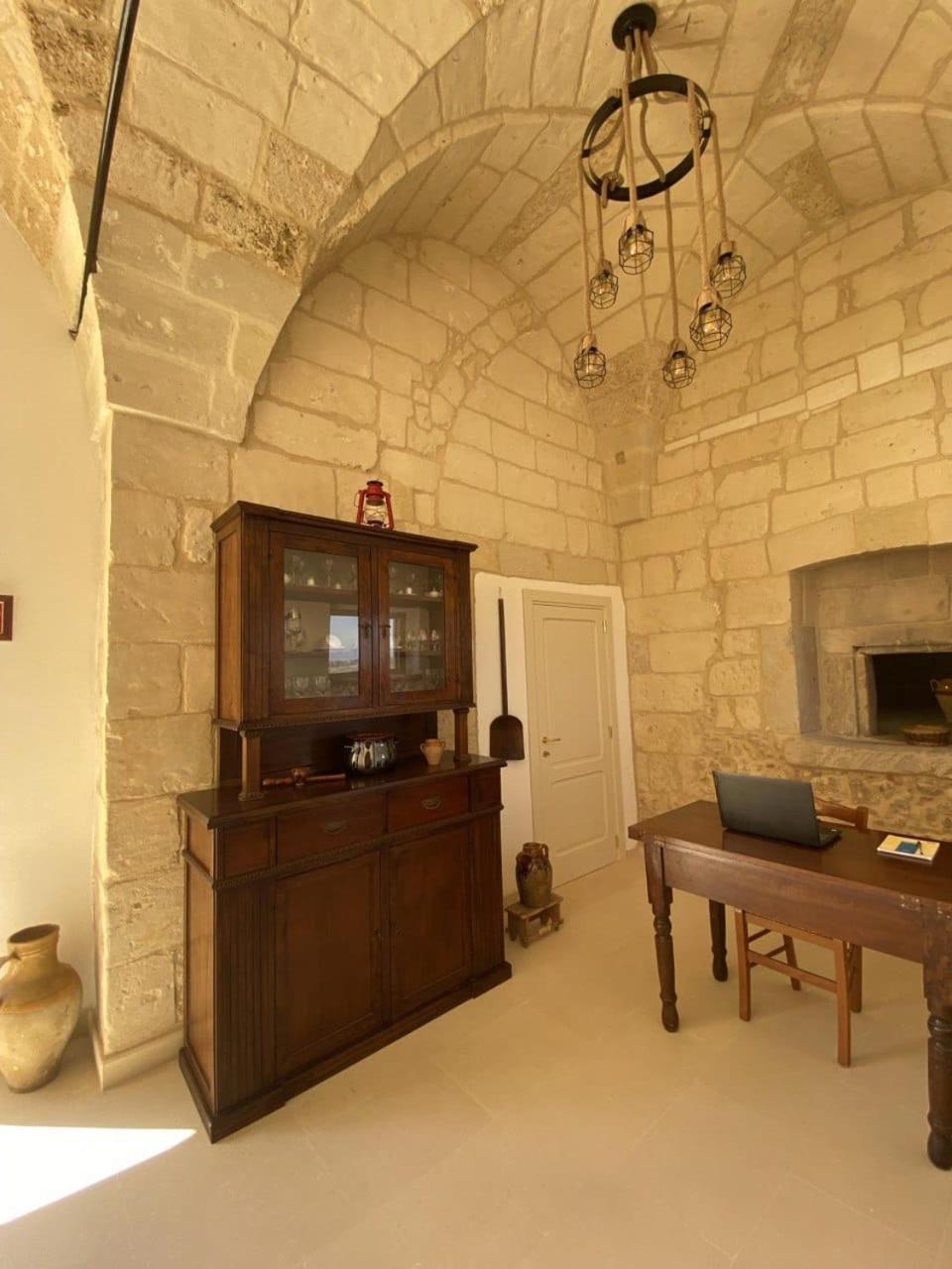 Agriturismo Masseria Sbotta Сант-Андреа Экстерьер фото